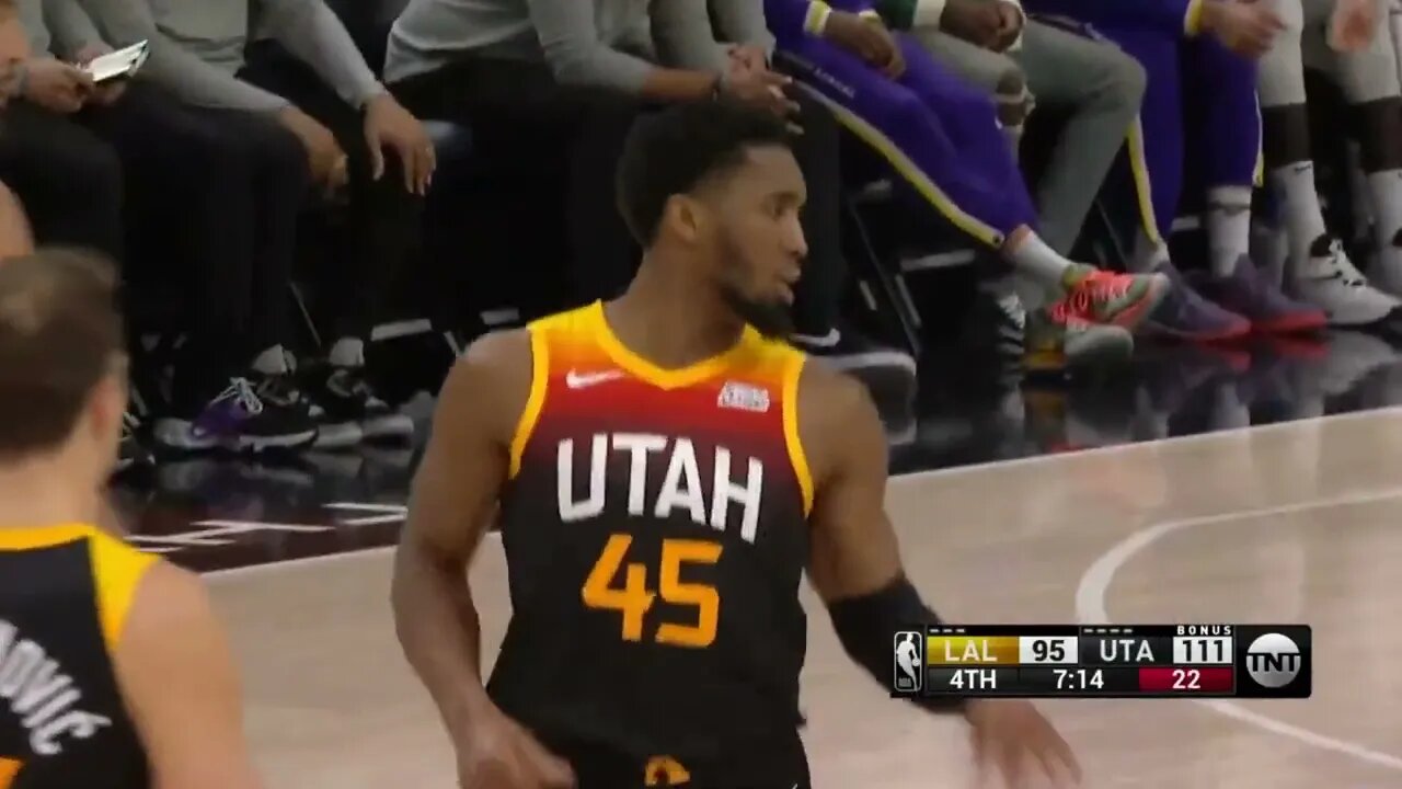 DONAVAN MITCHELL Posterized 4 Lakers!