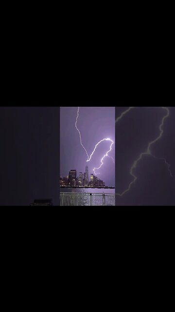 LIGHTNING - ONE WORLD TRADE CENTER