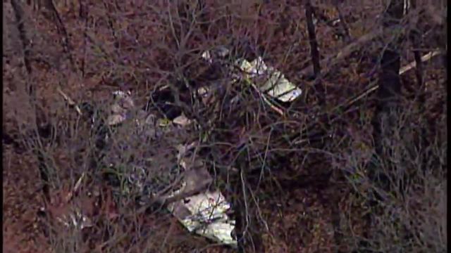 2 dead in small plane crash on flight out of Elyria