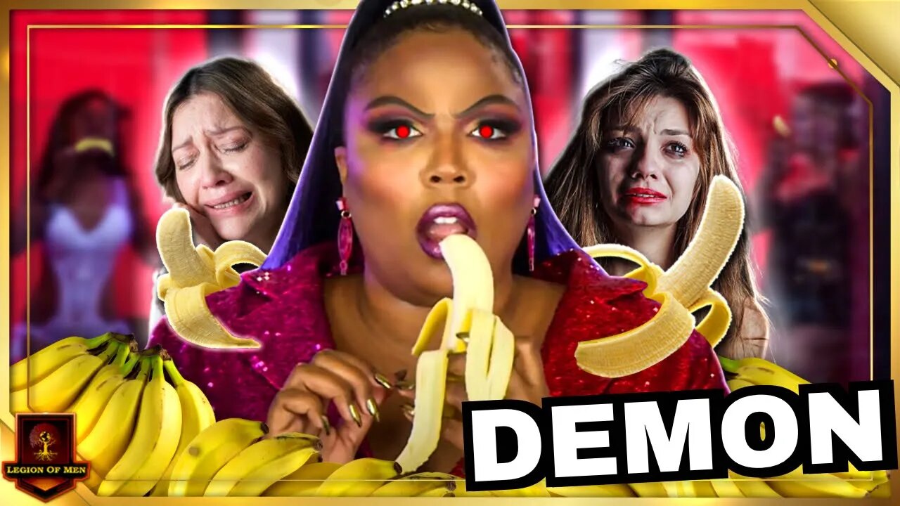 Lizzo The Banana Fiend Strikes! Body Shames Her Fat Employees And Made Them Do Disgusting Things