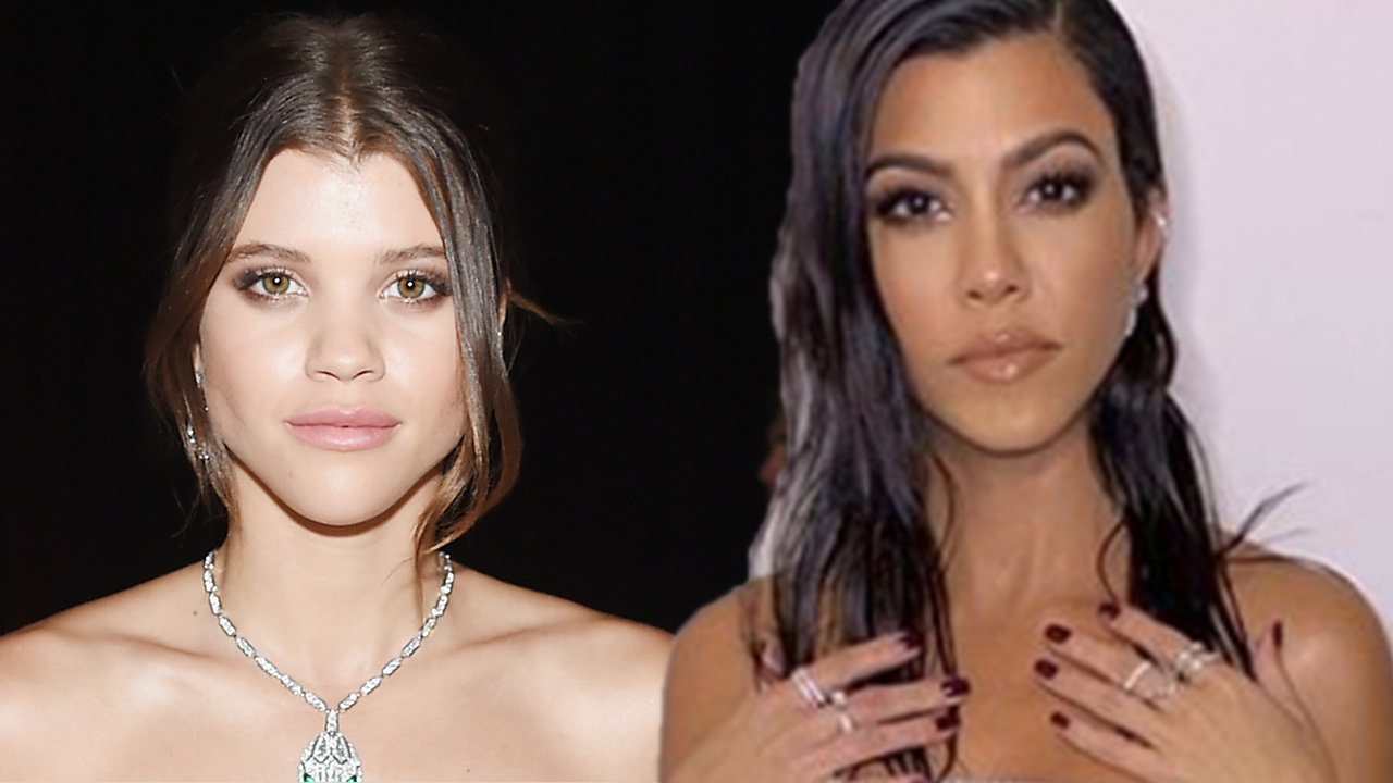 Sofia Richie WORRIED Kourtney Kardashian Is Going To Ruin Her & Scott’s Christmas Plans!