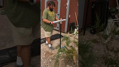How the #blindman removes #fencepost on the #homestead