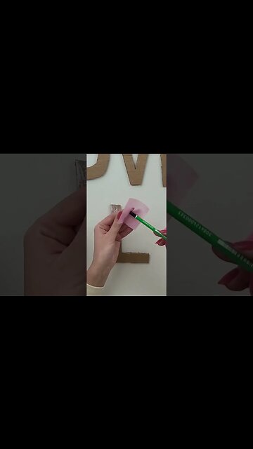 DIY VALENTINES DECORATION #shorts #valentinesday #valentinesdecor #diylovesign #diycrafts