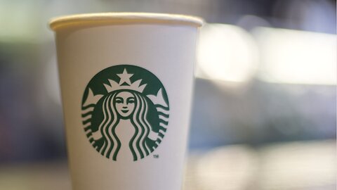 Coffee Cup In 'Game of Thrones' Was NOT From Starbucks