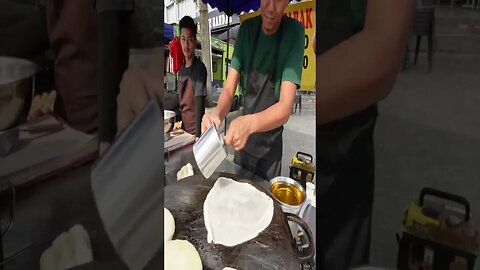 🇲🇾 #Hot and Spicy Malaysian fried Roti Street market #food #shorts