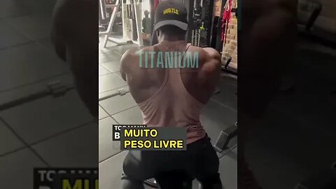 Joe Benett e Ruff Diesel melhores exercícios par finalizar o treino de costas