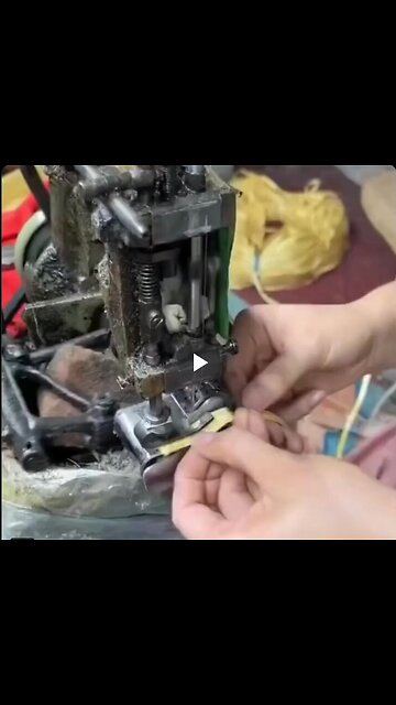 How a sun hat is crafted