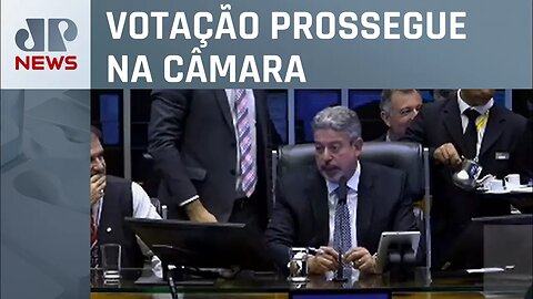 Após aprovação de texto-base, parlamentares votam destaques do arcabouço fiscal