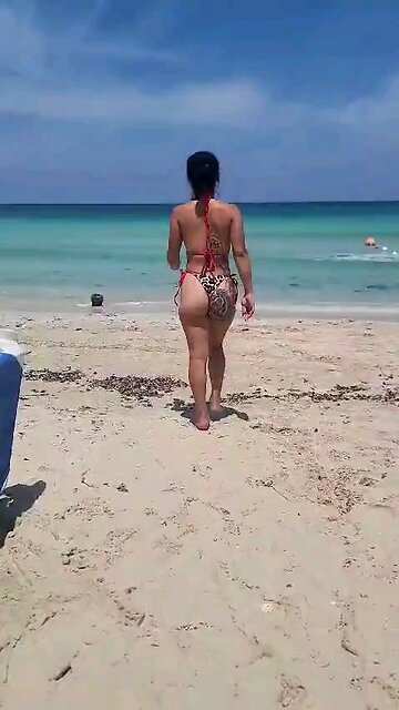 Beach time In Cuba