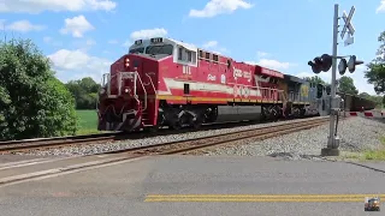 CSX Coal Train Mash-Up Loaded and Empty Coal Trains 1Hr.