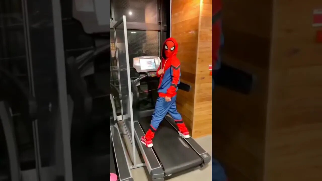 Spider man fail 😂#shortvideo #shorts #spiderman