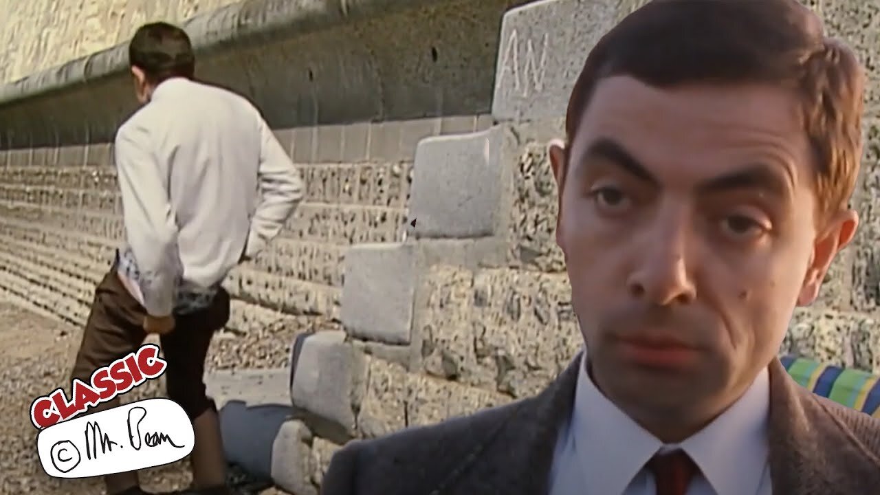 Beach Days Are The Best For Mr Bean| Mr Bean Funny Clips | Classic Mr Bean