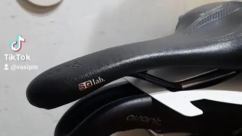 Cum să-ți alegi șeaua: Sqlab 611vs Selle SMP Avant