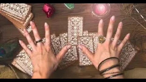 duh Amerika only iseng2 main kartu tarot ( tarot reading shuffle ) just for fun yaaaa happy tarot