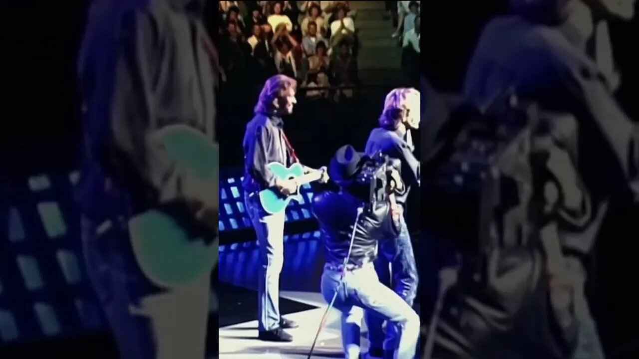 Bee Gees - Holiday [Live] (Short) #concert #live #beegees #holiday #1989 #joãocorreia