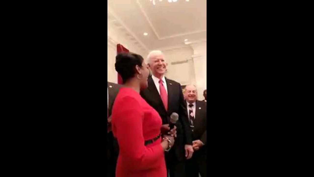 Democrats Sing Happy Birthday to Biden.