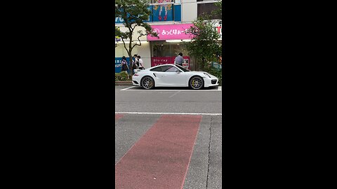 Evo and Porsche in Tokyo