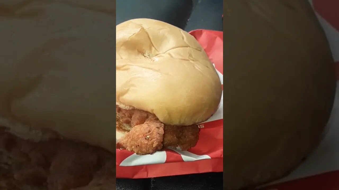 One of the best spicy chicken sandwiches in the game π₯ͺπΎπ #shorts