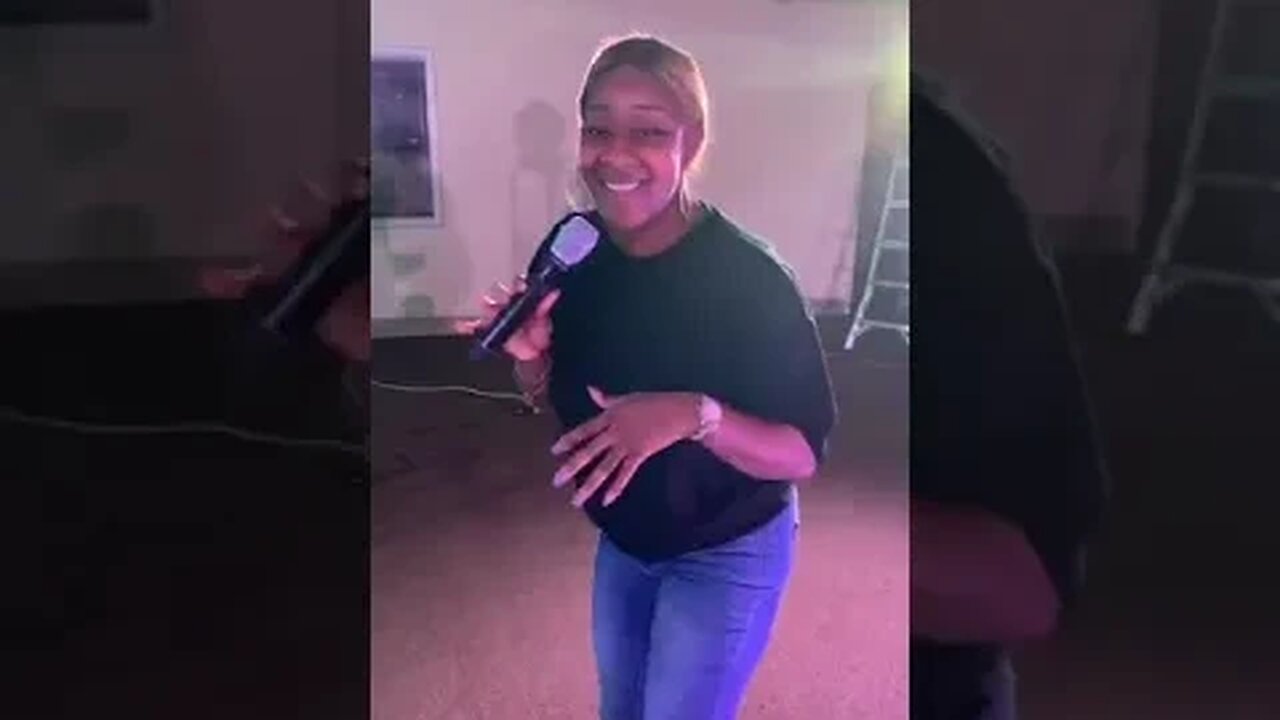 Le'Andria Johnson rehearsing MUST SEE