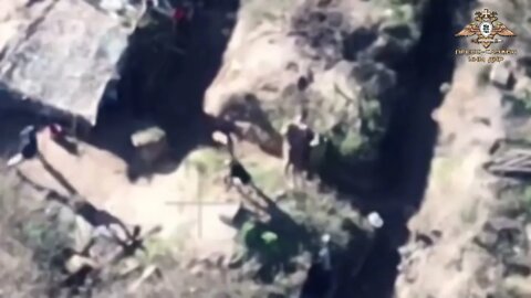 The scout drone of the NM DNR filmed a fight between Ukrainian soldiers