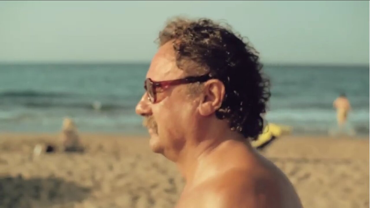 Southern Comfort Beach Advert