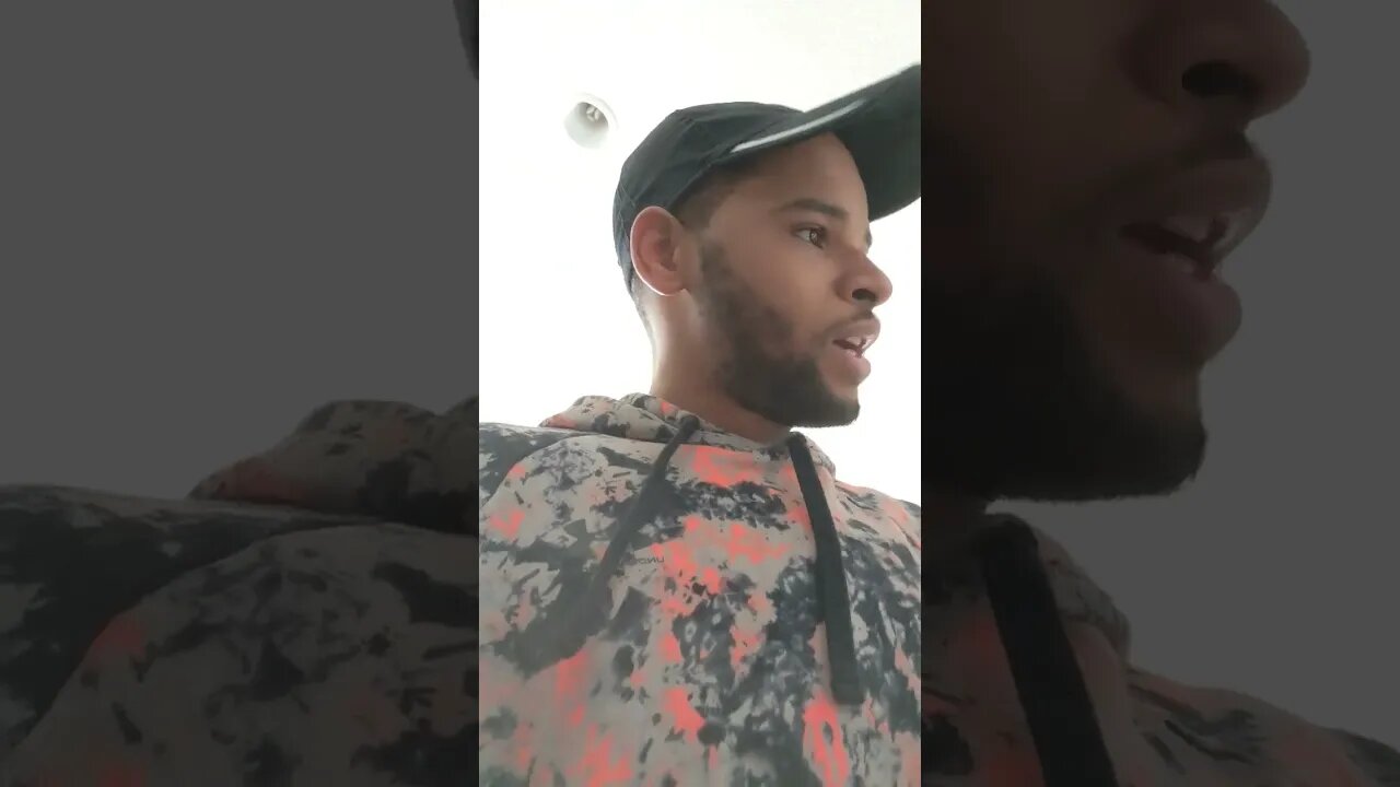 Charleston White Says B Simone Not Taking Baths Is What?? #tiktok #tiktokvideo