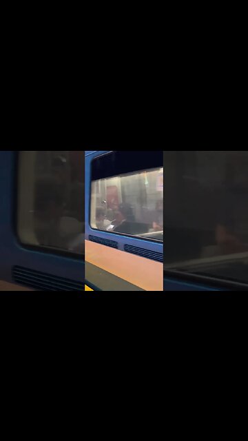 Upclose Montréal métro #viralvideo #montreal #travel #electricbuses #railway #metro