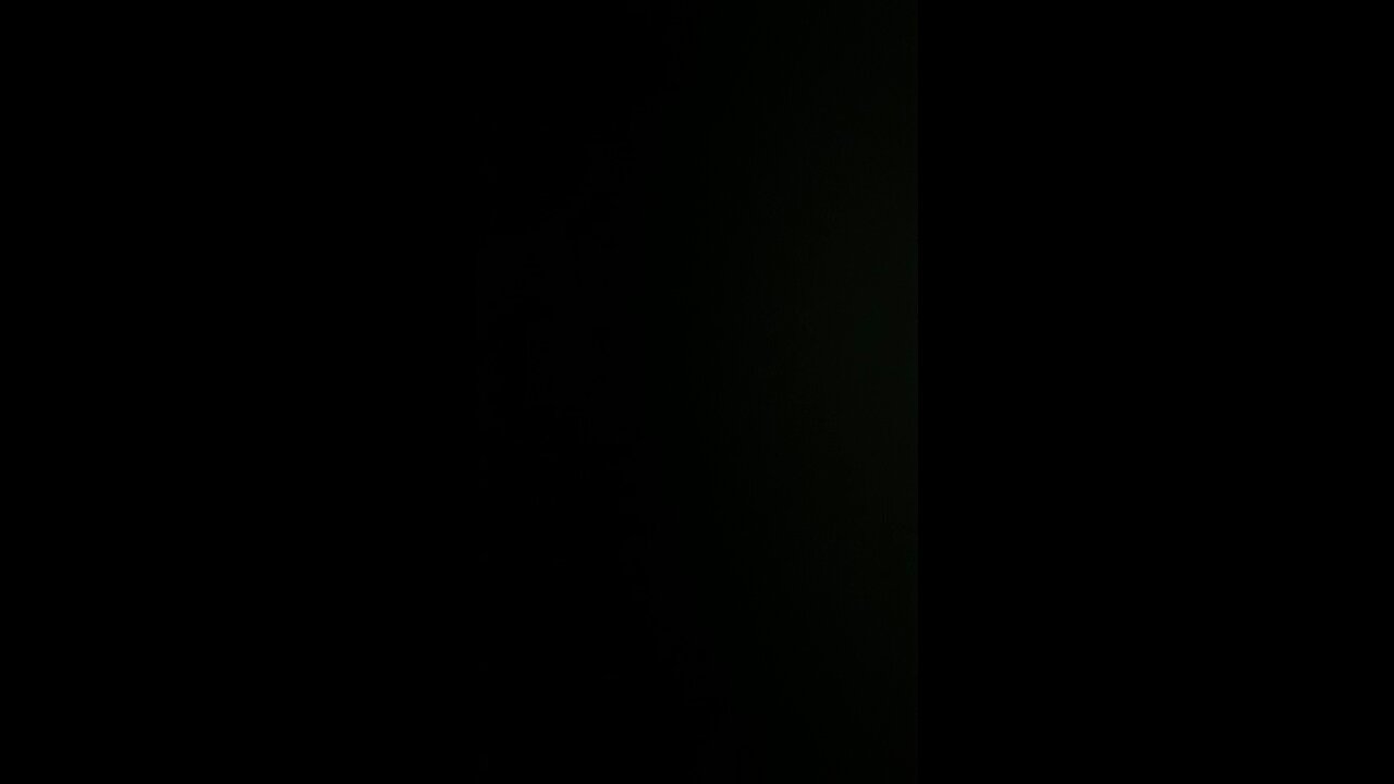 How to pronounce hallmark