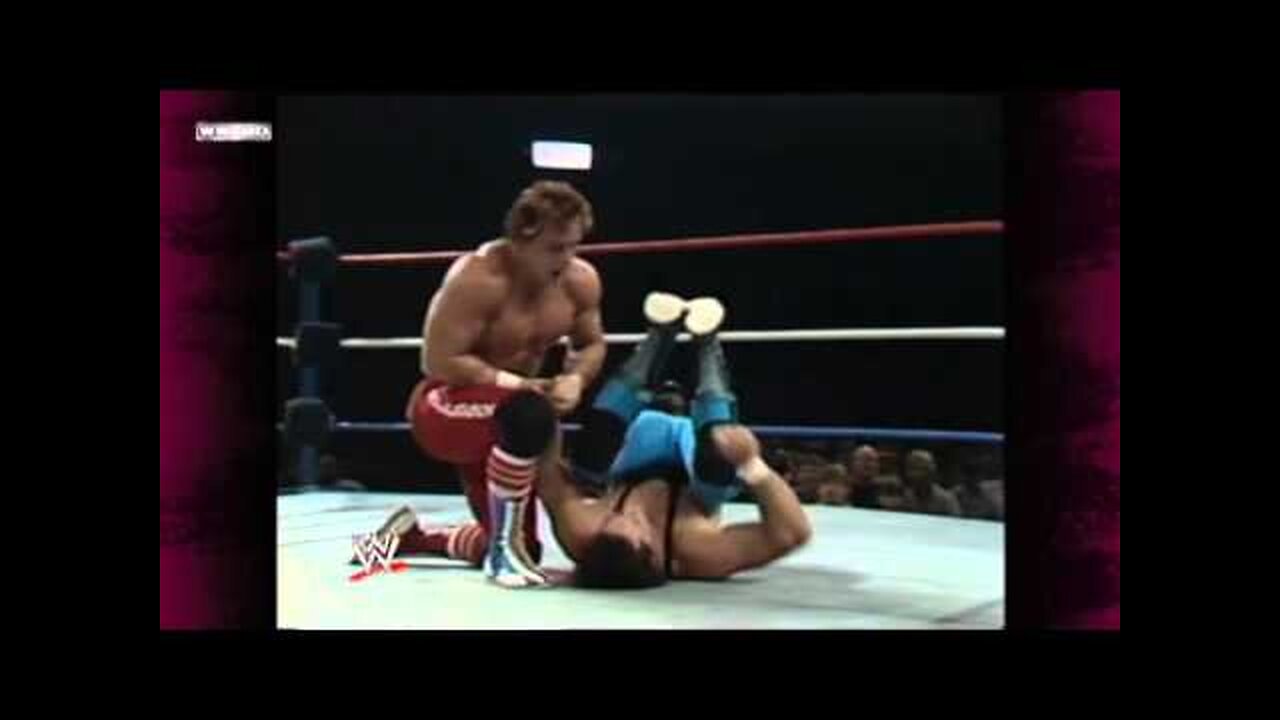 Bret Hart VS Dynamite Kid (WWF 1985)