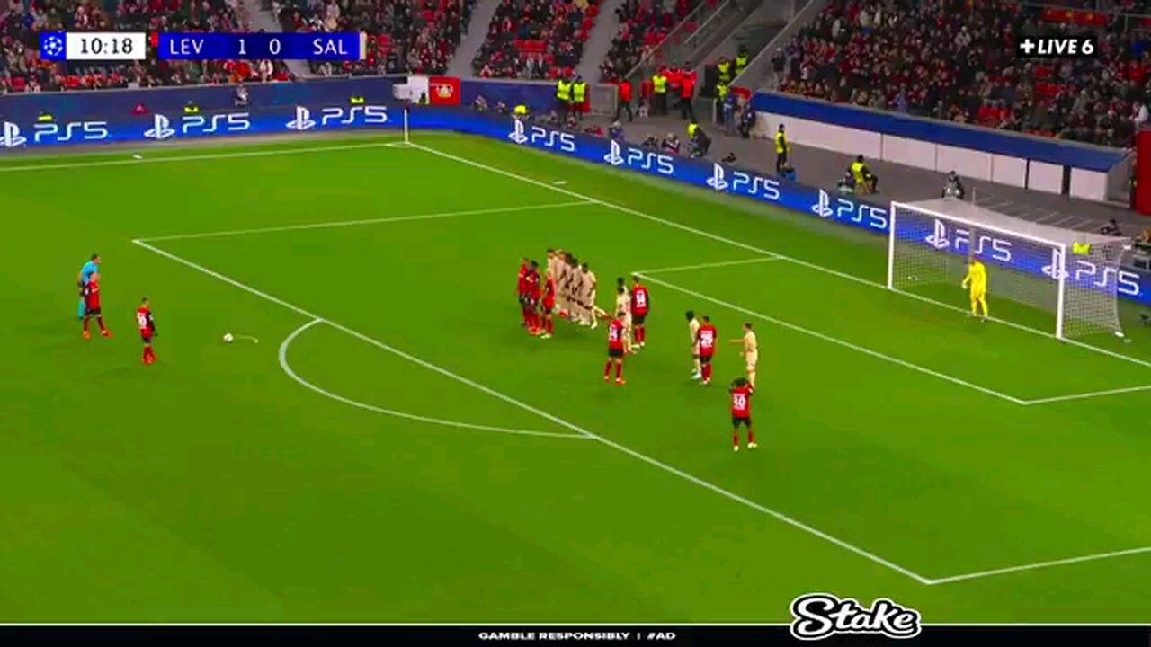 Grimaldo champions league goal for Bayer Leverkusen