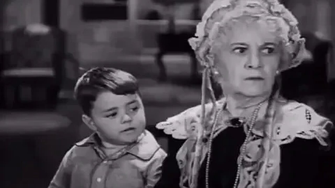 Alfalfa and Grandma Tibury.{April 11,1936}. #ourgang#thelittlerascals# vintagehollywood#1920s#1936