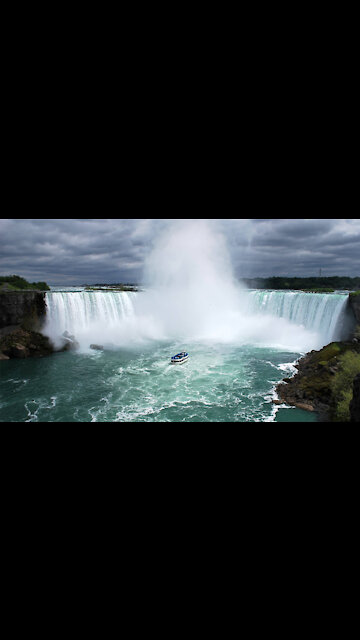 #Shorts Waterfall whatsapp status/Nature Whatsapp Status /lake full screen whats app status/romantic