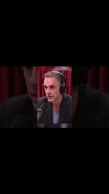 When you tell a joke and no one laughs - Jordan Peterson and Joe Rogan