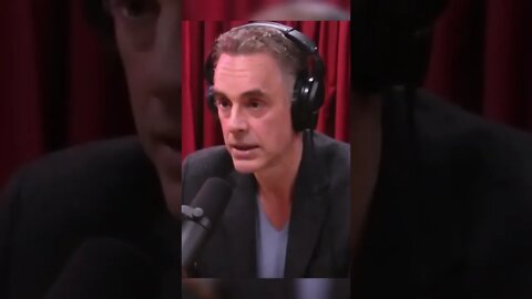 When you tell a joke and no one laughs - Jordan Peterson and Joe Rogan