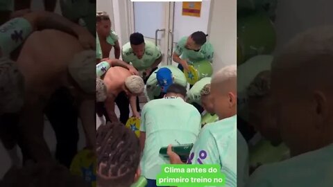 Seleção Brasileira se divertindo no Catar antes do primeiro treino