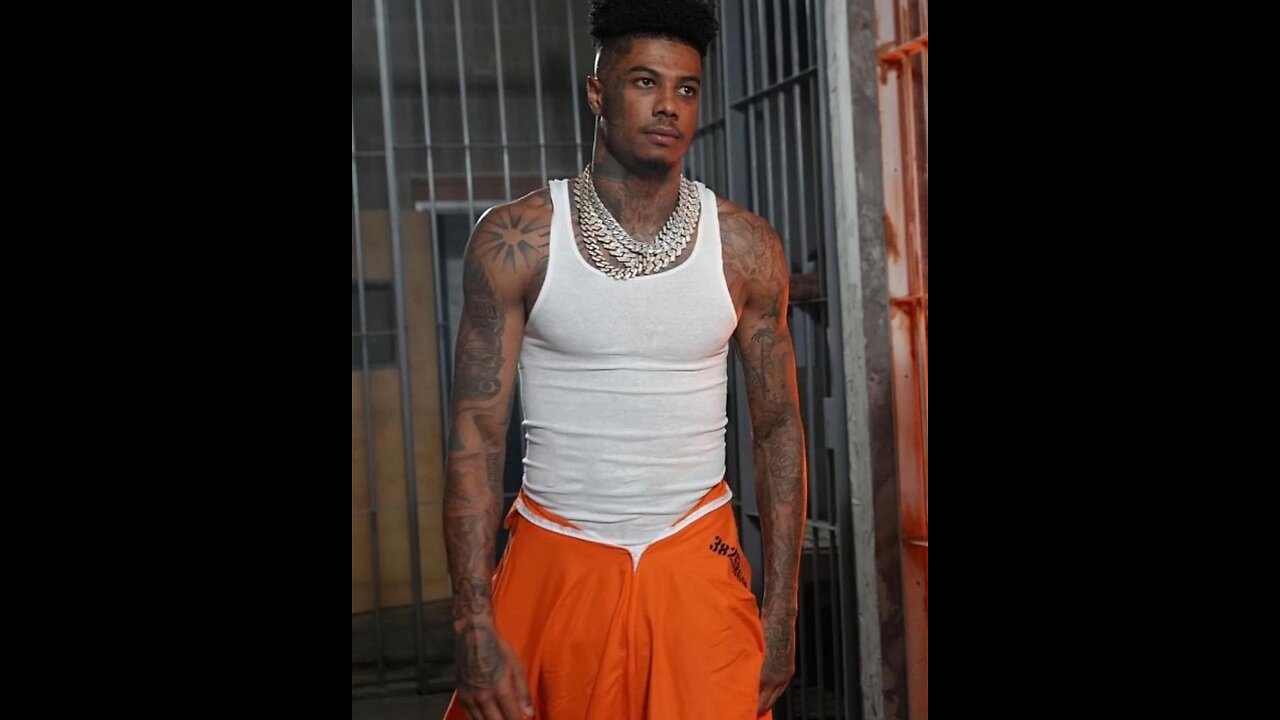 Blueface gets into a confrontation in jail involving a knife