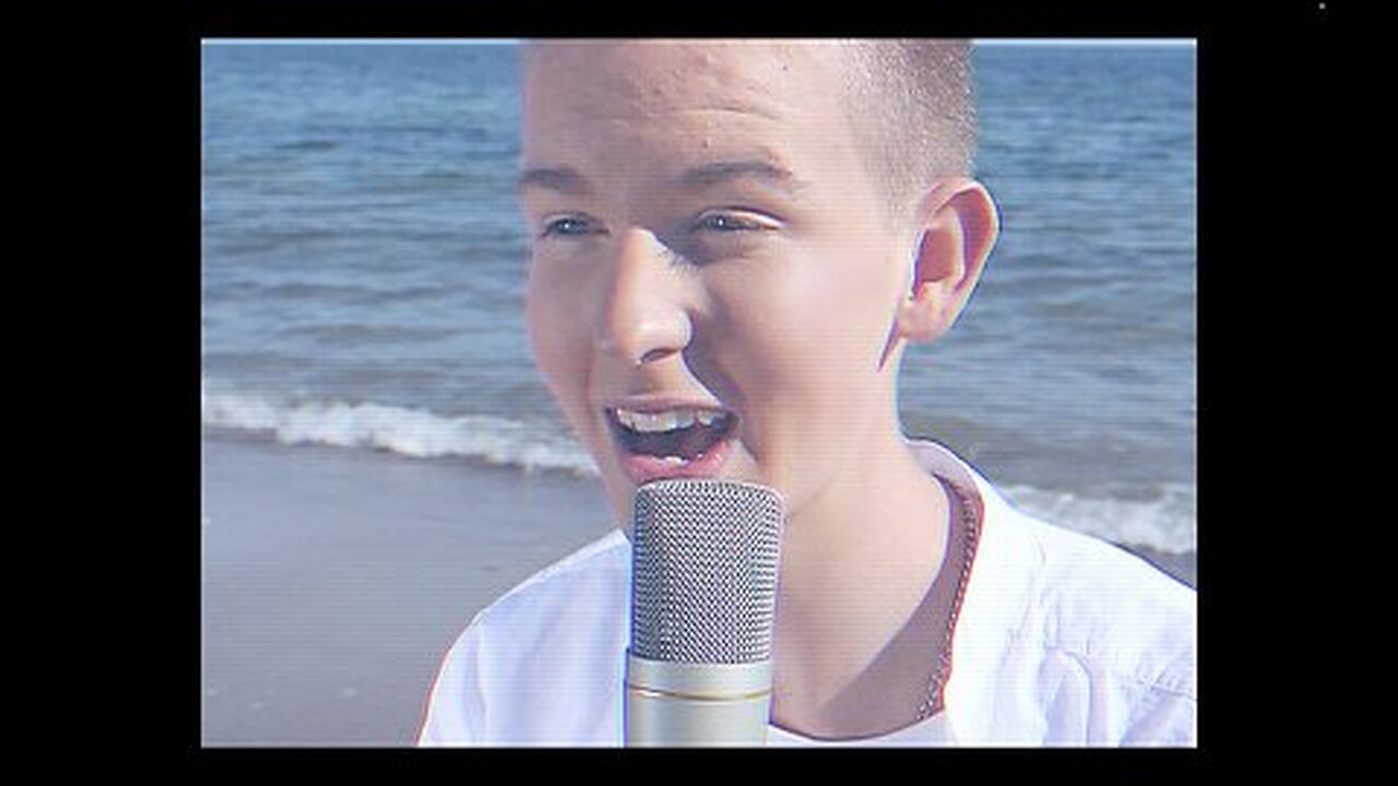 Pontus Rasmusson - Heart In My Hand (Live on the Beach)