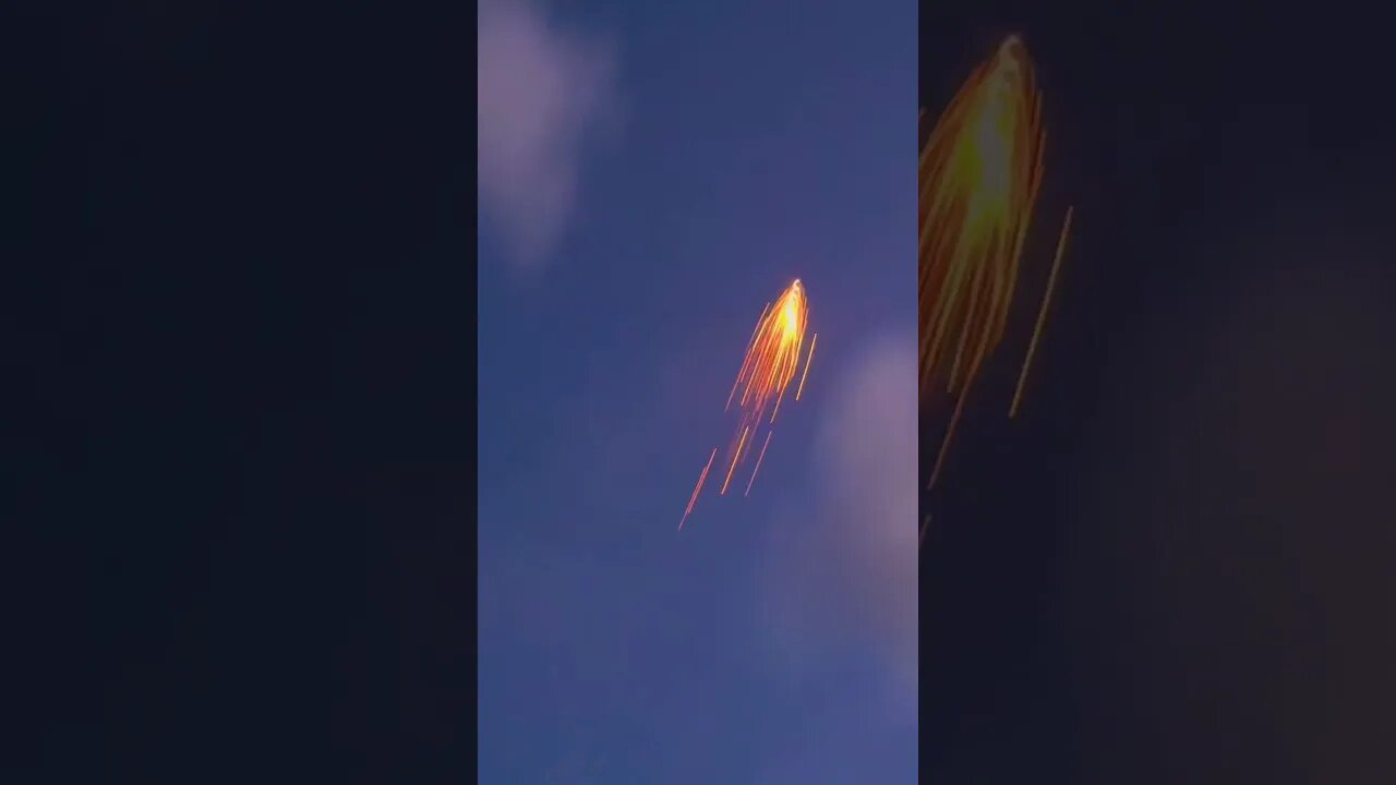 Space Station Firework 🛰