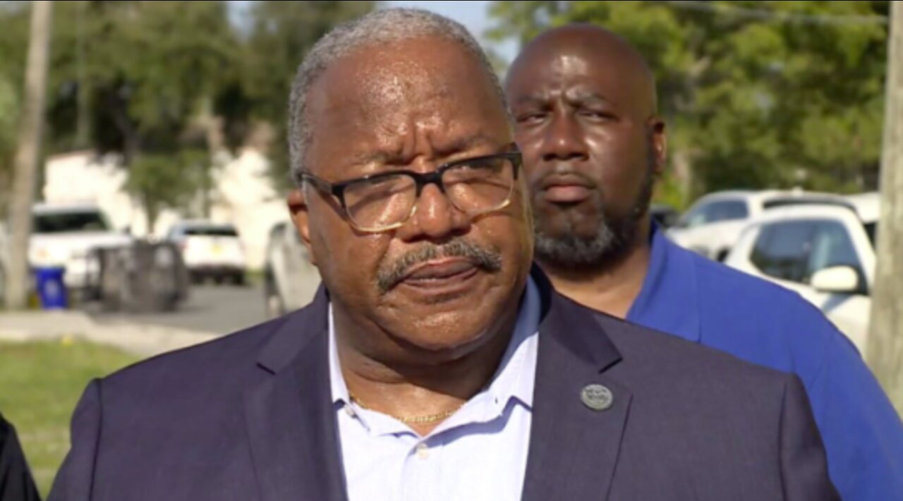 West Palm mayor: Controversial security contract stemmed from lack of info from ex-city administrator