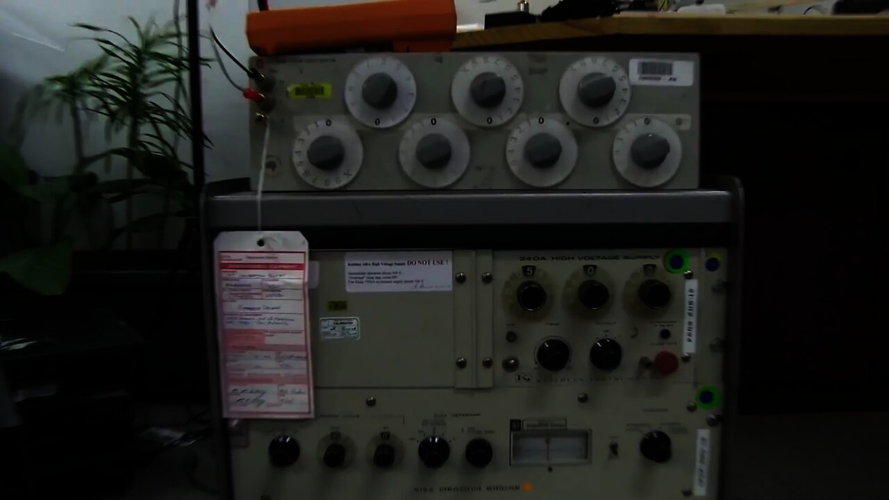 EEVblog #455 - Auction Bonanza