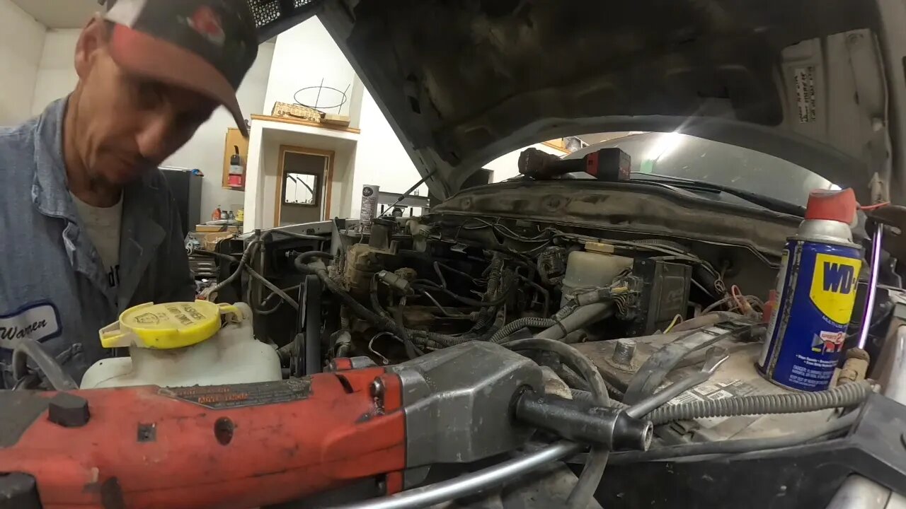 5.9 24 valve Cummins engine rebuild.