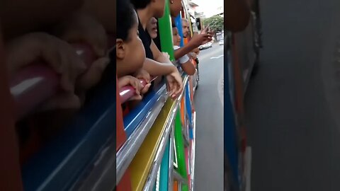 SUPER PULOS NINJAS DO FOFÃO, O MÁSKARA, BEN10 E PATATI DANÇANDO NA CARRETA DA ALEGRIA