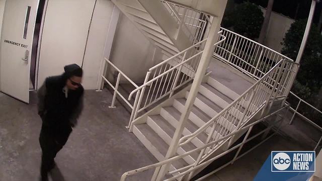 Police search for armed suspect who robbed poker room at Seminole Hard Rock Hotel & Casino