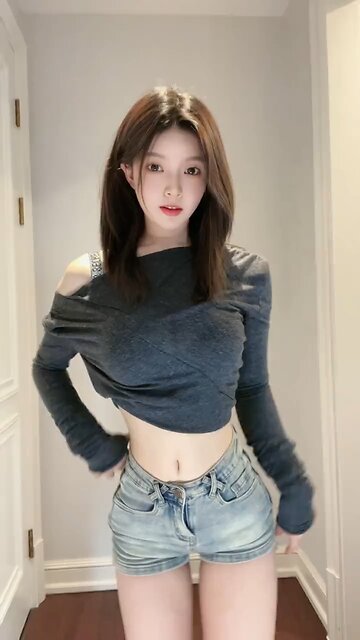 Xiao leng chinese girl