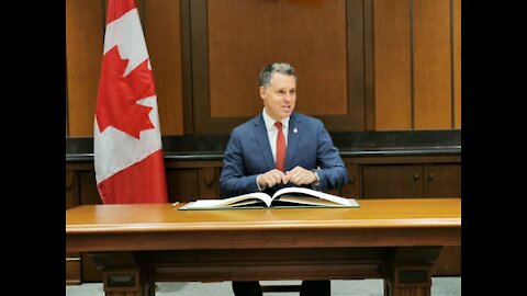 Peter Schiefke prête le serment d'allégeance 2019