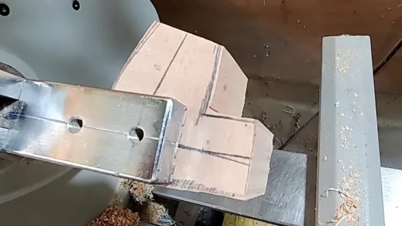 Stubby Bent Billiard