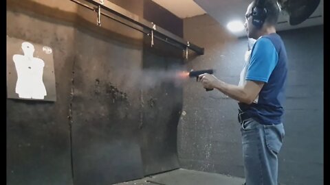 calibre 9mm - Tiro sem visada. Tá achando que é fácil ? Né não.