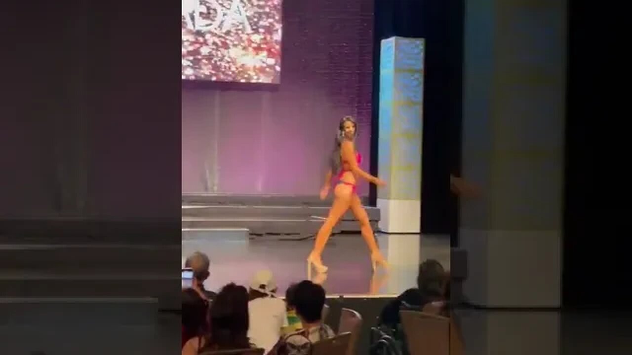 💋 Dominique Doucette - Top 5 Miss Universe Canada 2023 - Best Runway