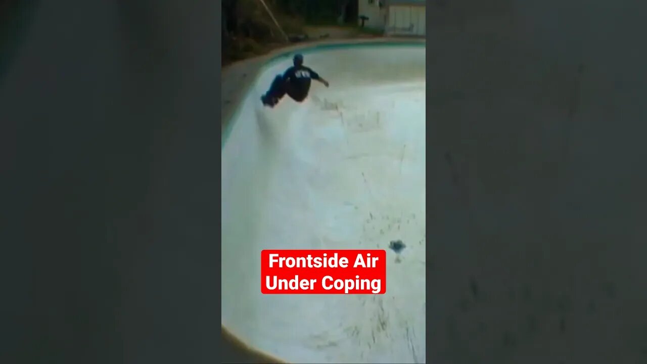 Baby Frontside Air In A Perfect Pool #learn #howto #poolskateboarding #poolskating #skateboarding