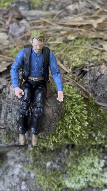 Does moss count as touching grass?